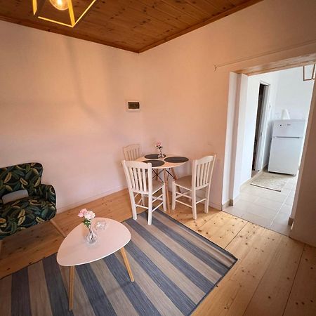 Agnes Rooms Pelekas Eksteriør bilde